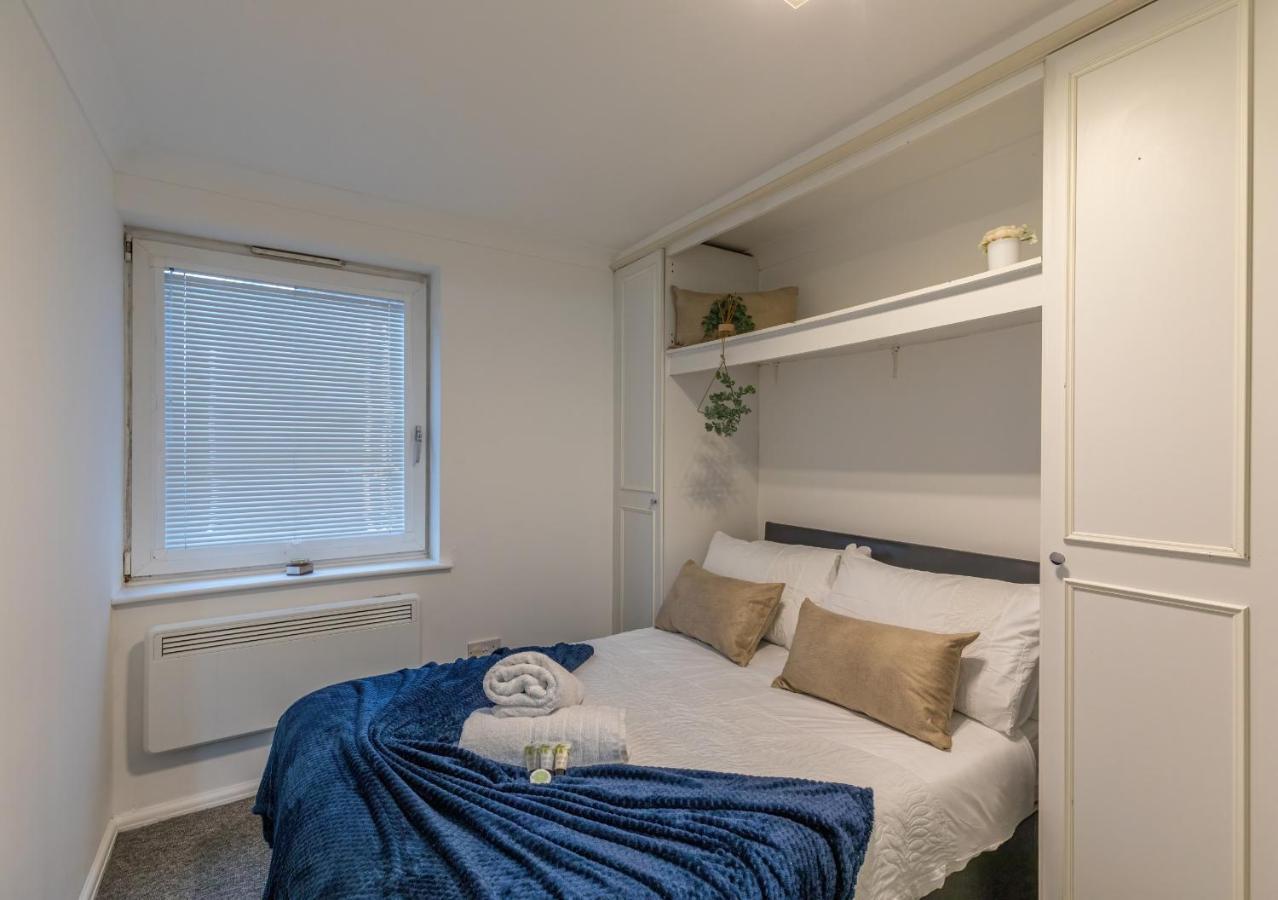 Luxury Hollywood Getaway In The Heart Of The Appartement Hove